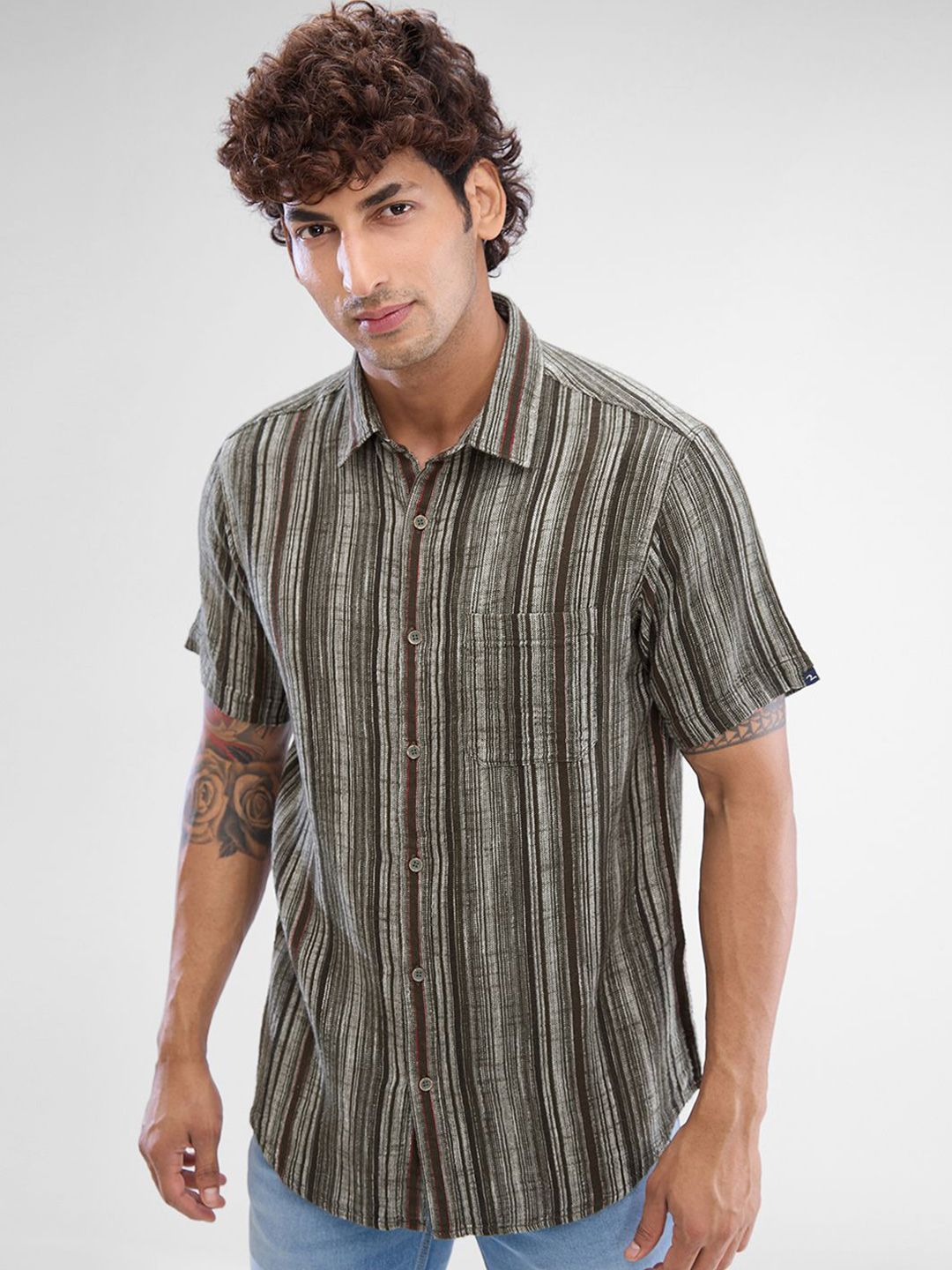 SPYKAR Men Slim Fit Striped Casual Shirt
