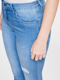 AND Women Skinny Fit Light Fade Low Distressed Jeans