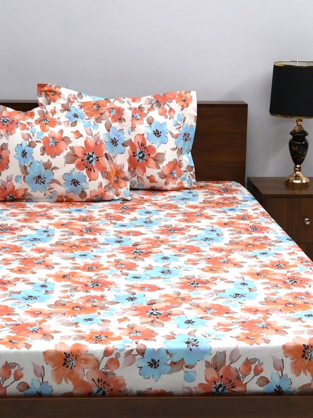 BOMBAY DYEING Allure Orange & White Printed 144 TC Pure Cotton Fitted Queen Bedsheet Set