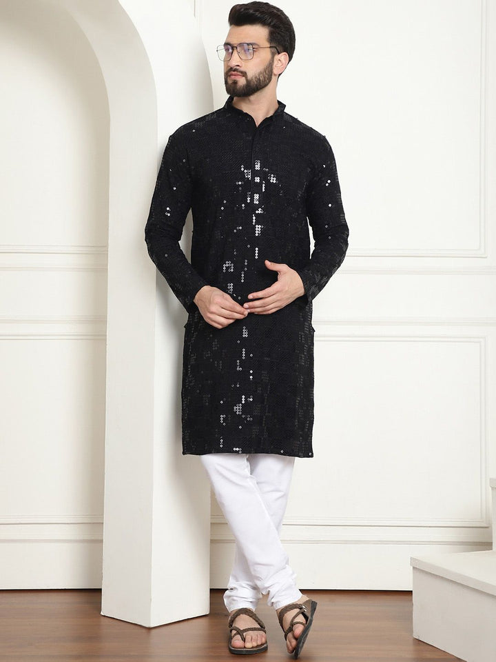 SOJANYA Kurta Kapas Tulen Bersulam Labuci dengan Churidar