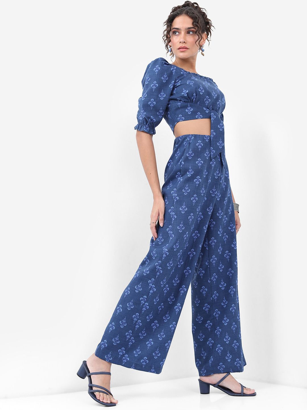 Vishudh Navy Blue Floral Printed Puff Sleeves Tie Ups Detail Regular Top With Palazzos