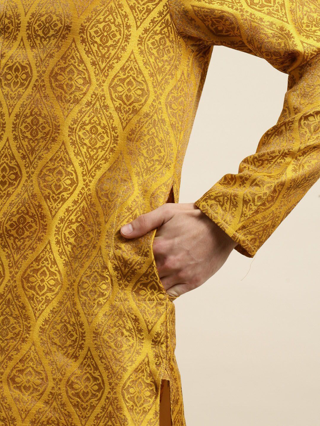 SOJANYA Ethnic Motifs Woven Design Regular Kurta With Churidar
