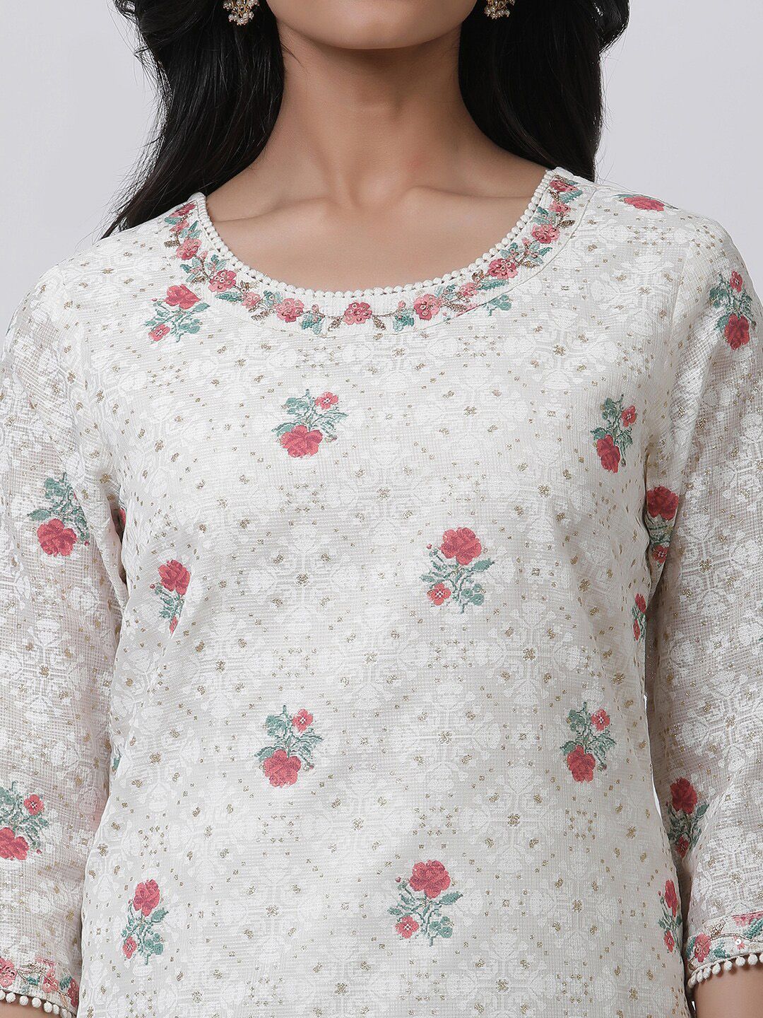 W Floral Printed Round Neck Kurta