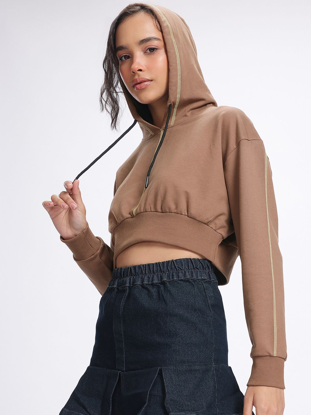 DressBerry Drop-Shoulder Sleeves Crop Hooded Sweatshirt