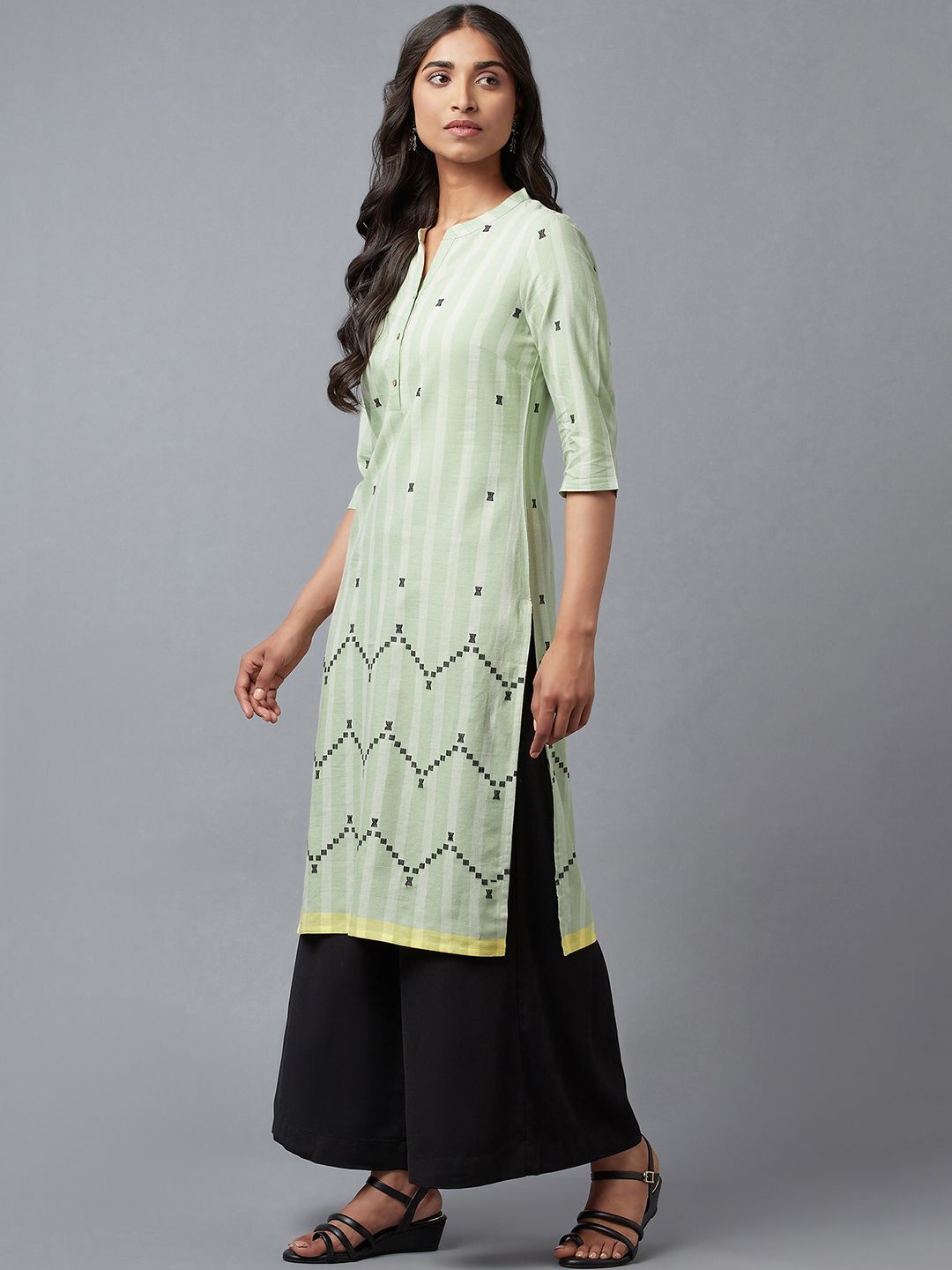 W Women Green Geometric Kurta
