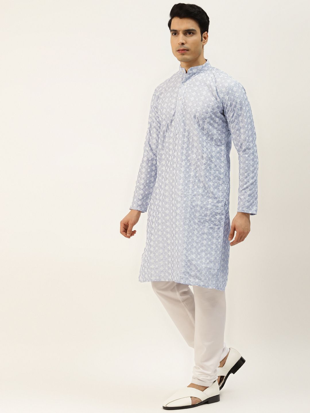 SOJANYA Kurta Sulam Chikankari Biru Lelaki dengan Jaket Churidar & Nehru