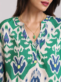 trueBrowns Printed Ikat Saree Blouse