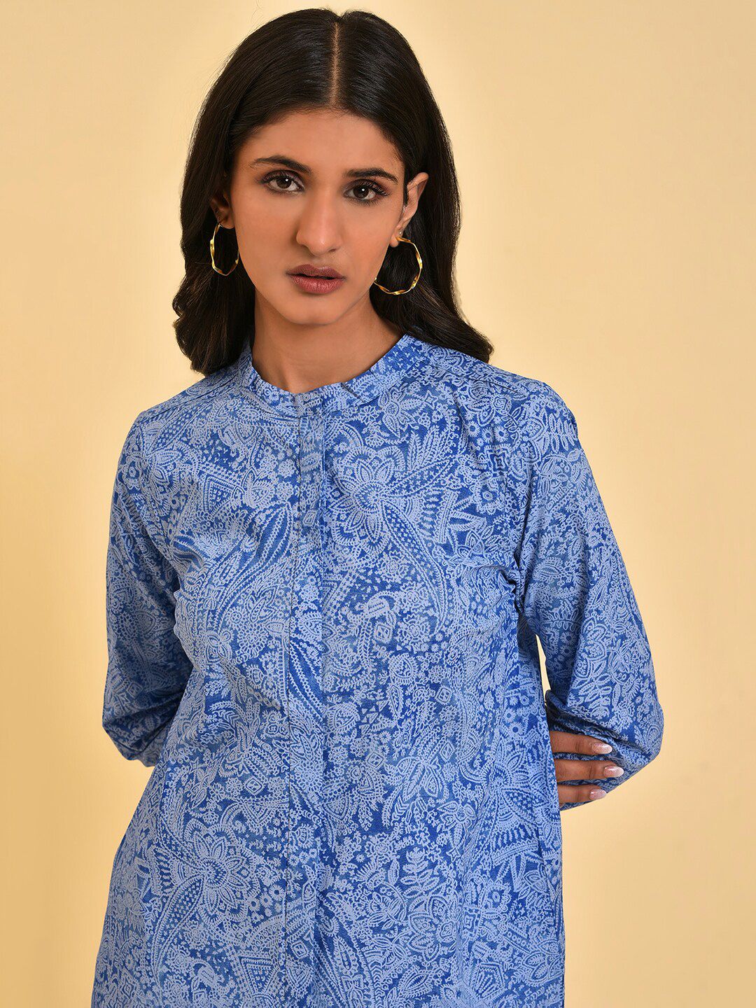 W Blue Floral Printed Mandarin Collar Pure Cotton Shirt Style Top