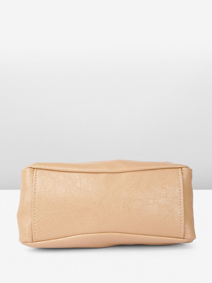 DressBerry Textured Handheld Bag