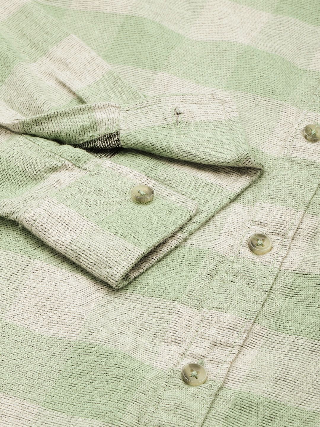 The Indian Garage Co Pure Cotton Slim Fit Buffalo Checks Casual Shirt