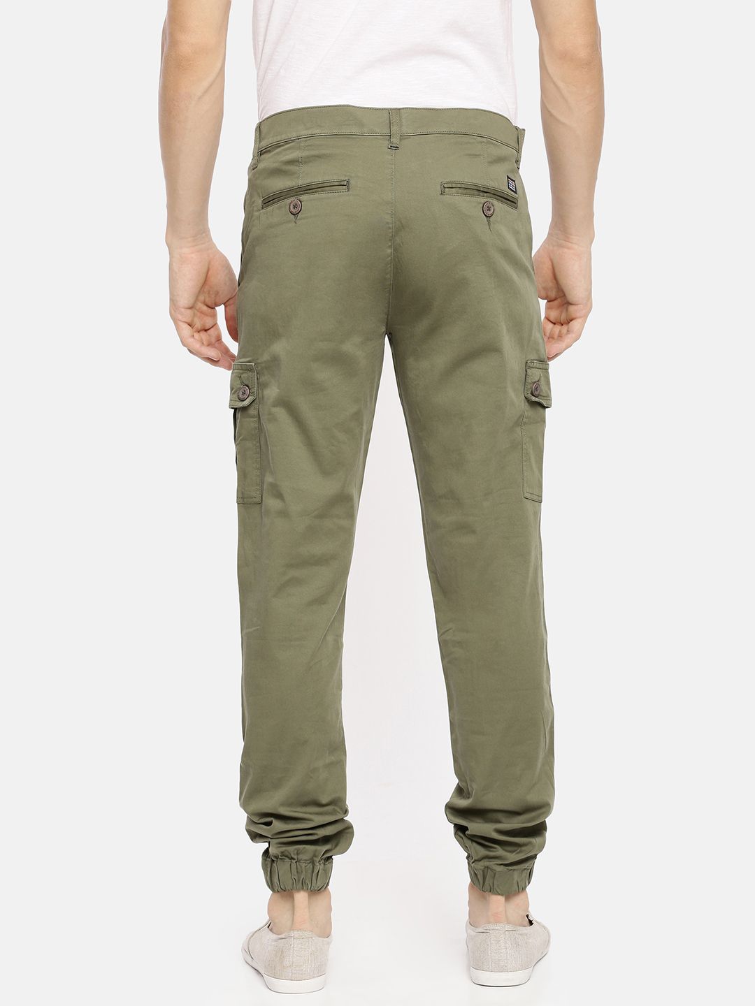 The Indian Garage Co Men Slim Fit Solid Cargos Joggers