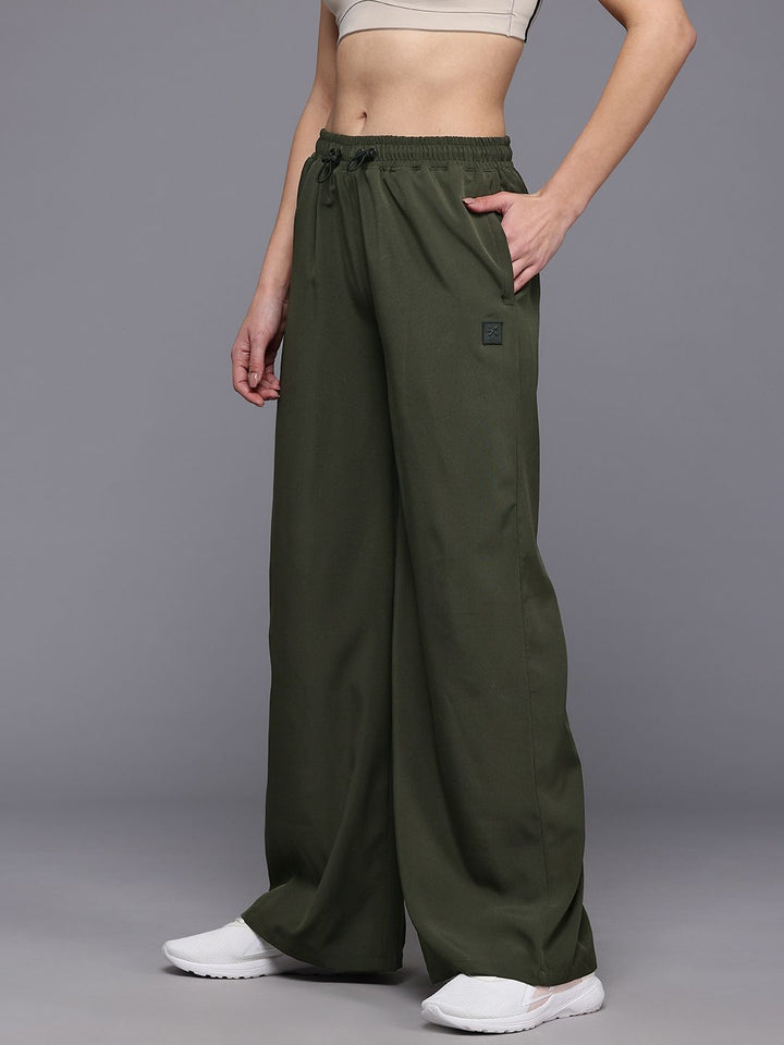 HRX by Hrithik Roshan Women Mid-Rise Regular Fit Lifestyle Flared Track Pants