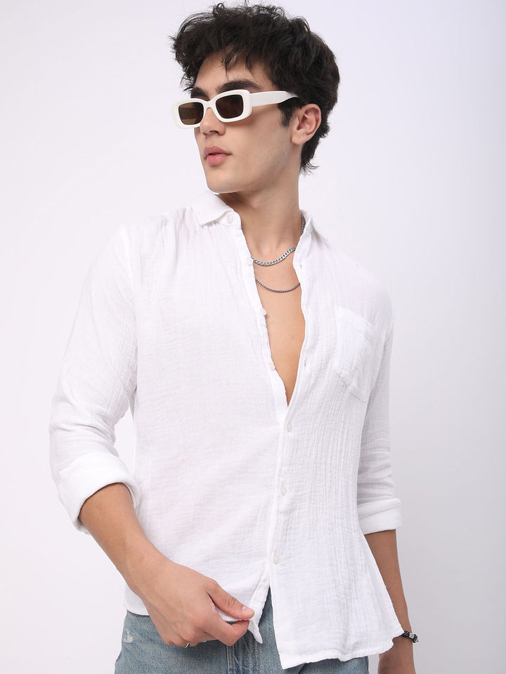 VASTRADO Men Classic Cutaway Collar Solid Cotton Slim Fit Casual Shirt