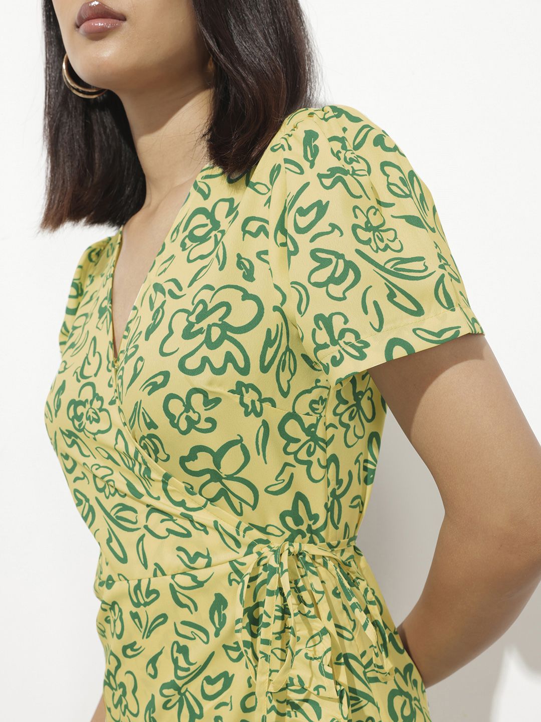 DressBerry Fresh & Playful Floral Canvas Ruffle Wrap Midi Dress