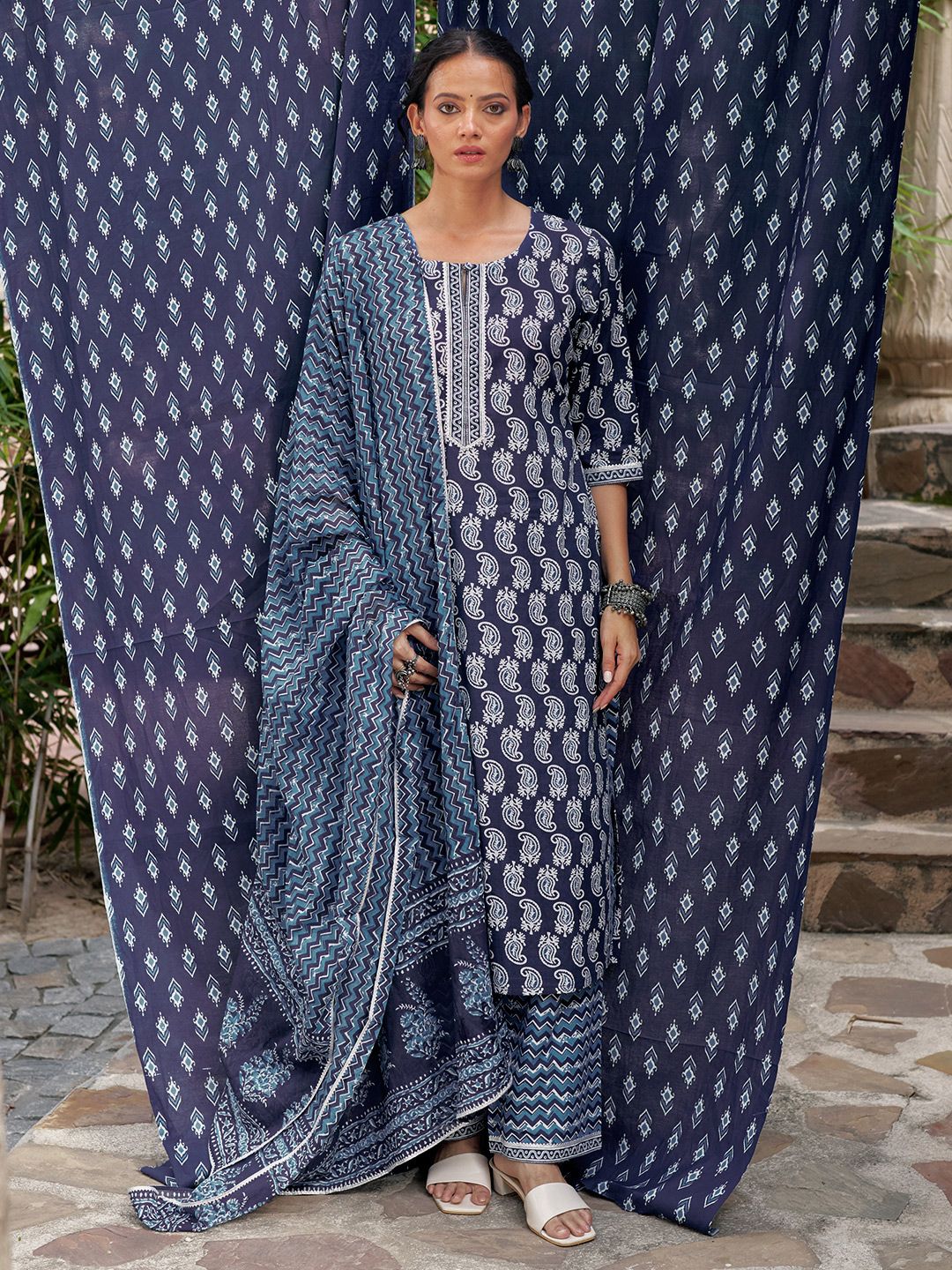 Libas Printed Regular Gotta Patti Pure Cotton Straight Kurta with Trousers & Dupatta