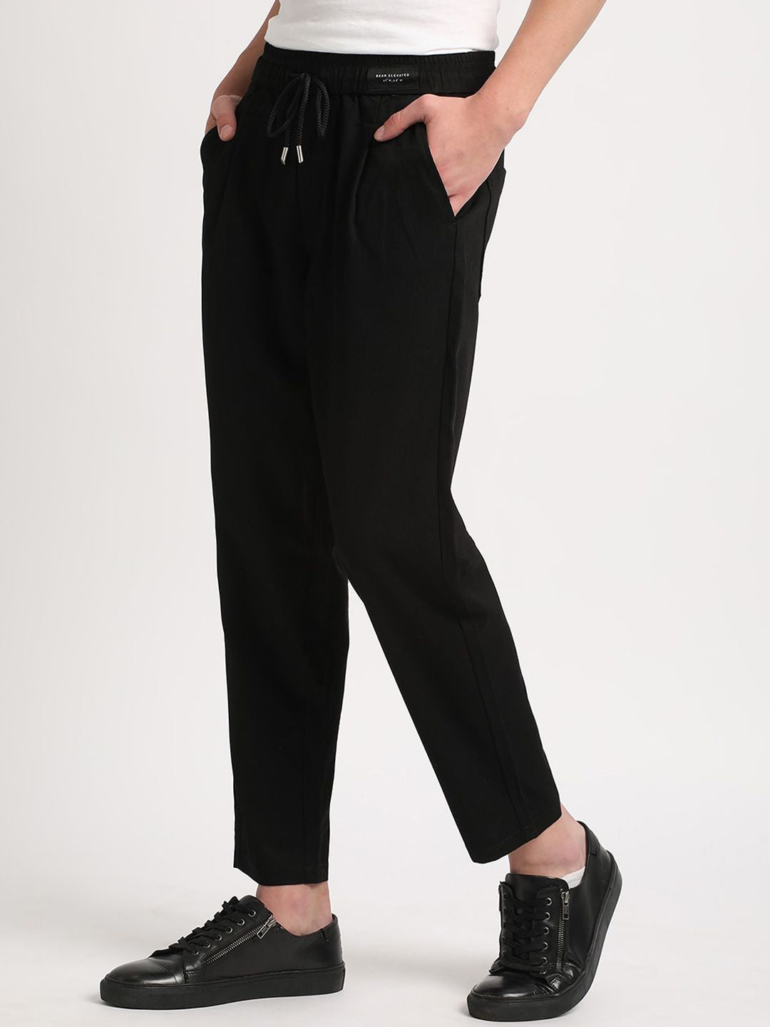 THE BEAR HOUSE Men Relaxed Loose Fit Pleated Regular Trousers