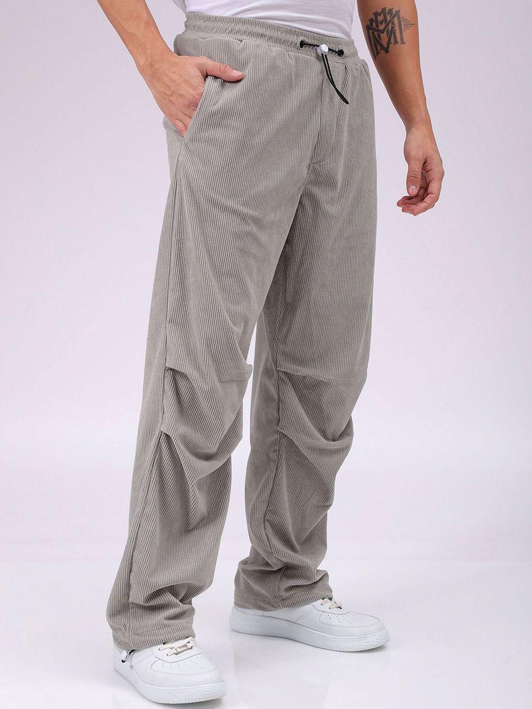 The Indian Garage Co Men Textured Tapered Fit Trousers