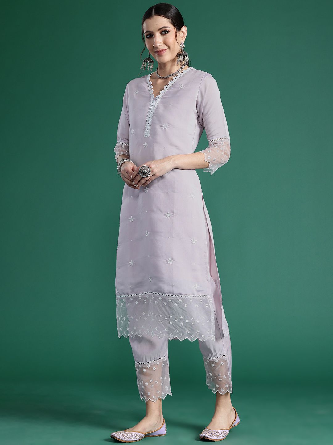Indo Era Women Floral Embroidered Regular Thread Work Kurta with Trousers & With Dupatta