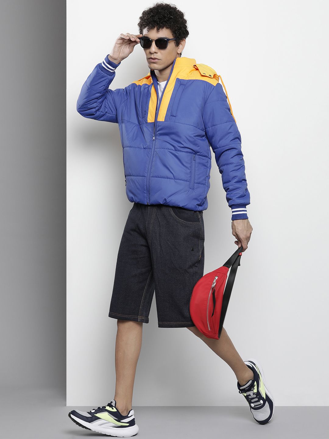 The Indian Garage Co Men Colourblock Zip-Front Hooded Puffer Jacket
