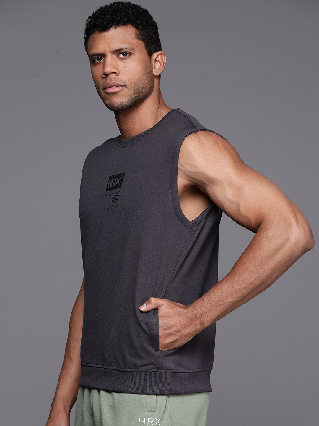 HRX by Hrithik Roshan Round Neck Sleeveless Sweatshirt