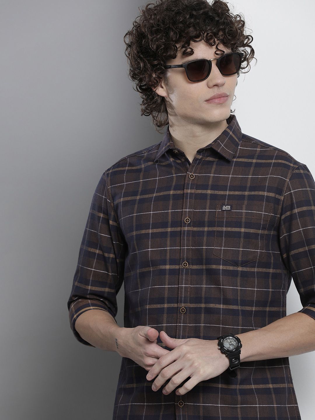The Indian Garage Co Men Checked Casual Shirt