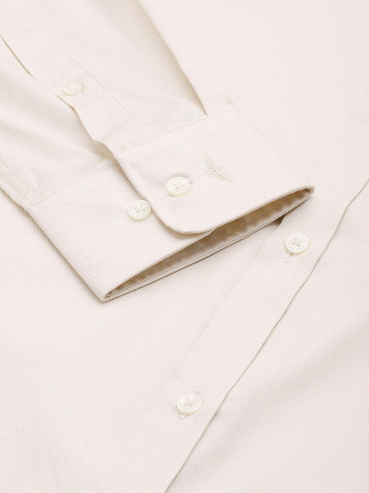Park Avenue Self Design Slim Fit Textured Formal Shirt