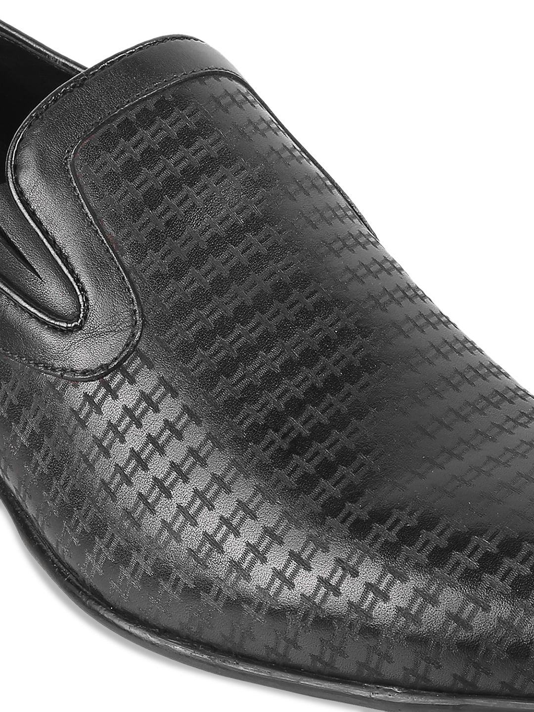 Metro Men Textured Round Toe Leather Formal Slip-On Shoes