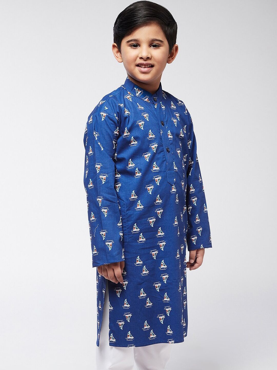 SOJANYA Boys Blue & White Quirky Printed Mandarin Collar Cotton Straight Kurta
