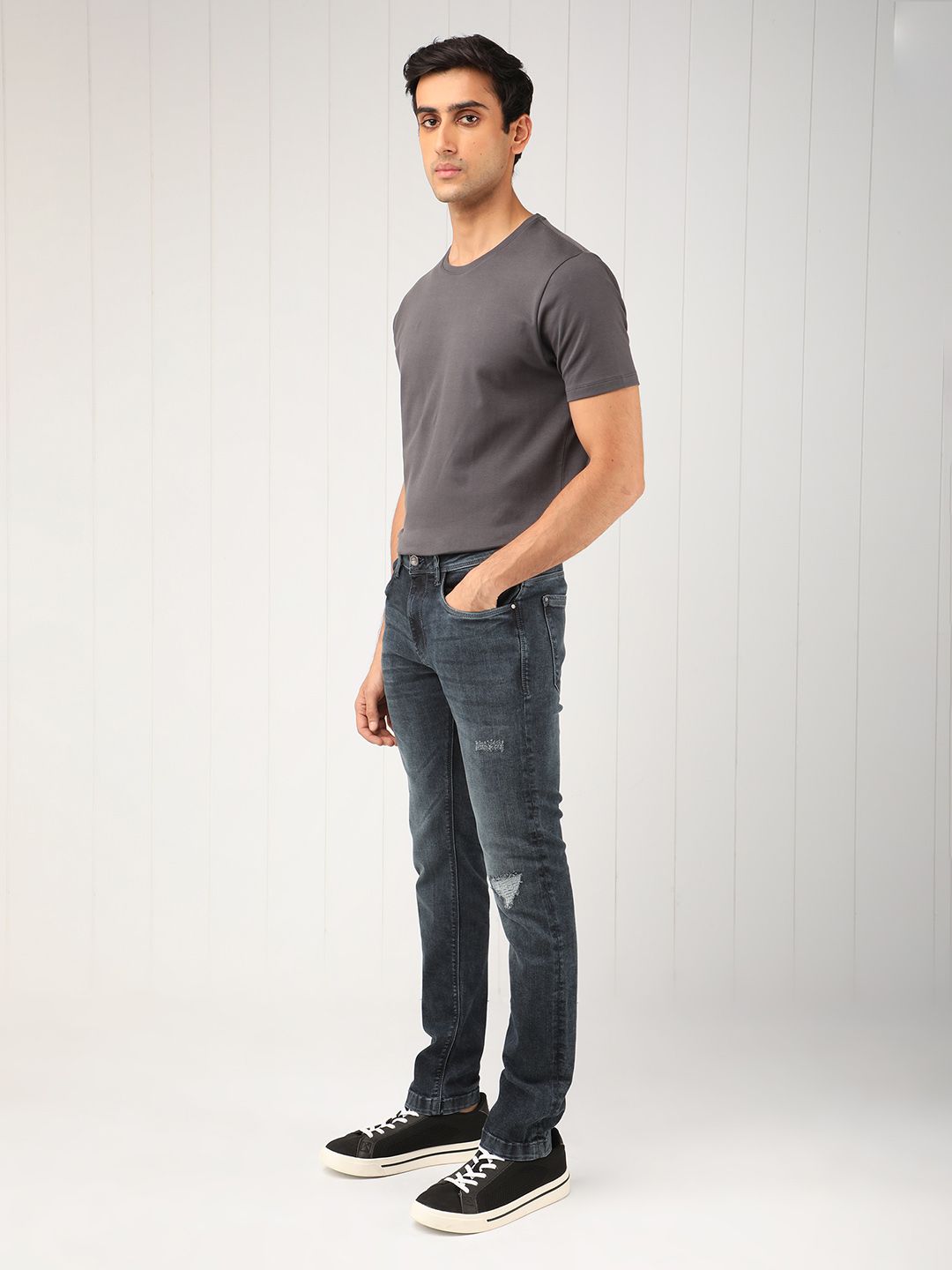 RARE RABBIT Men Lormes Slim Fit Cotton Jeans