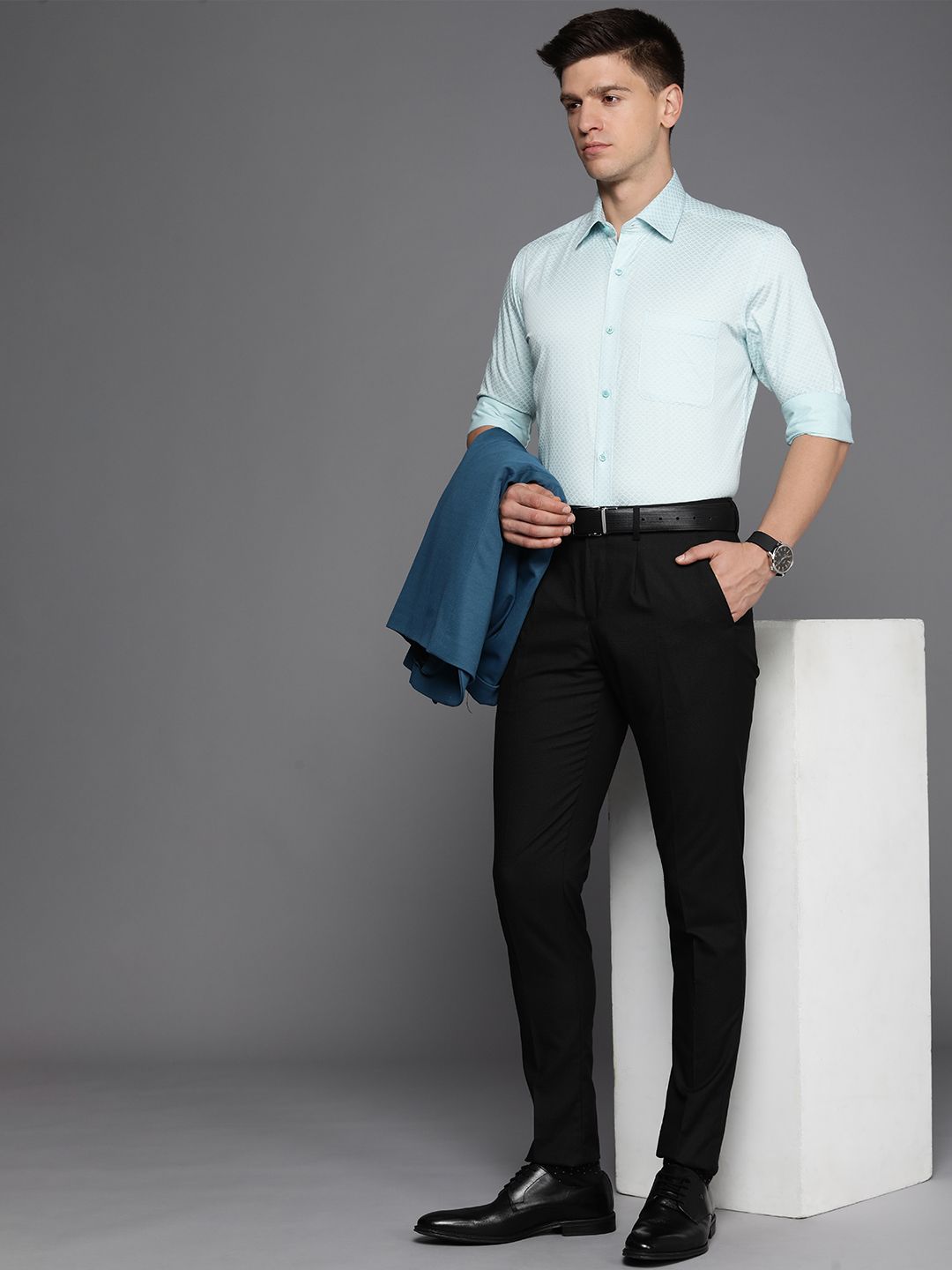 Raymond Pure Cotton Slim Fit Geometric Printed Formal Shirt