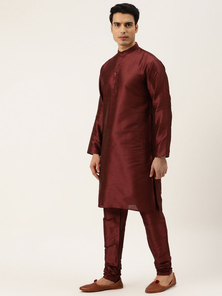 SOJANYA Men Maroon & Black Kurta with Churidar