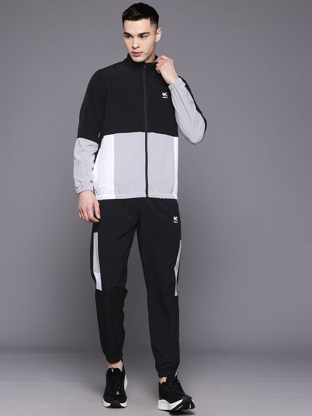 HRX by Hrithik Roshan Men Rapid-Dry Colourblocked Lifestyle Tracksuit