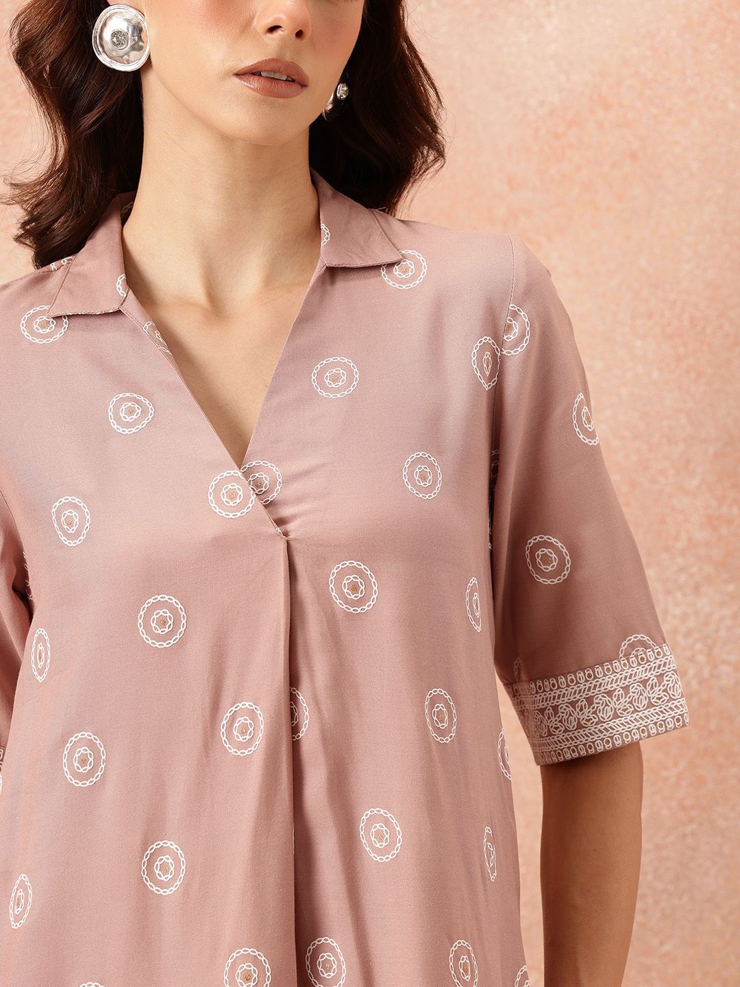 all about you Ethnic Motifs Printed Shirt Collar A-Line Kurta with Trousers