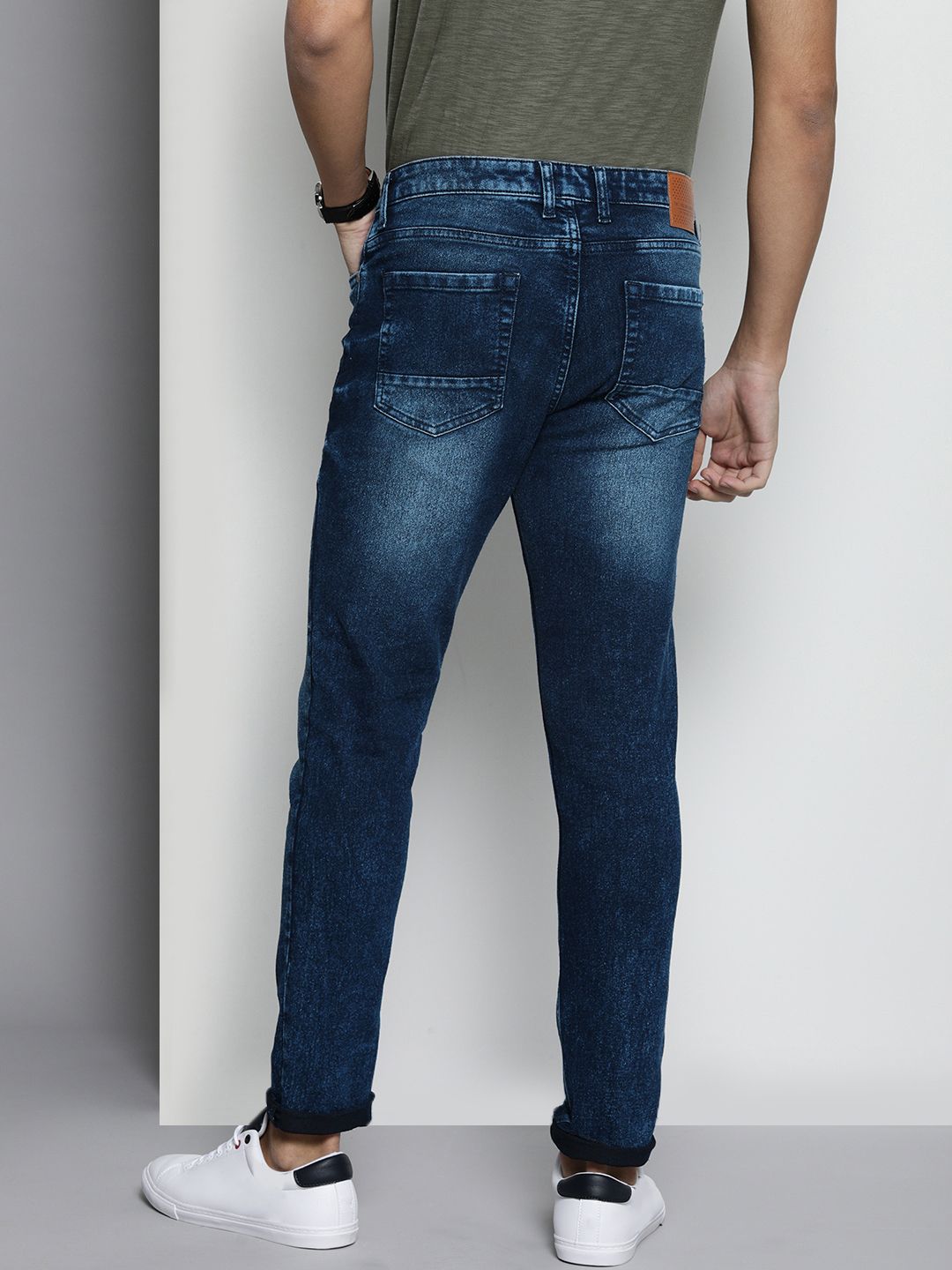The Indian Garage Co Men Navy Blue Slim Fit Heavy Fade Stretchable Jeans