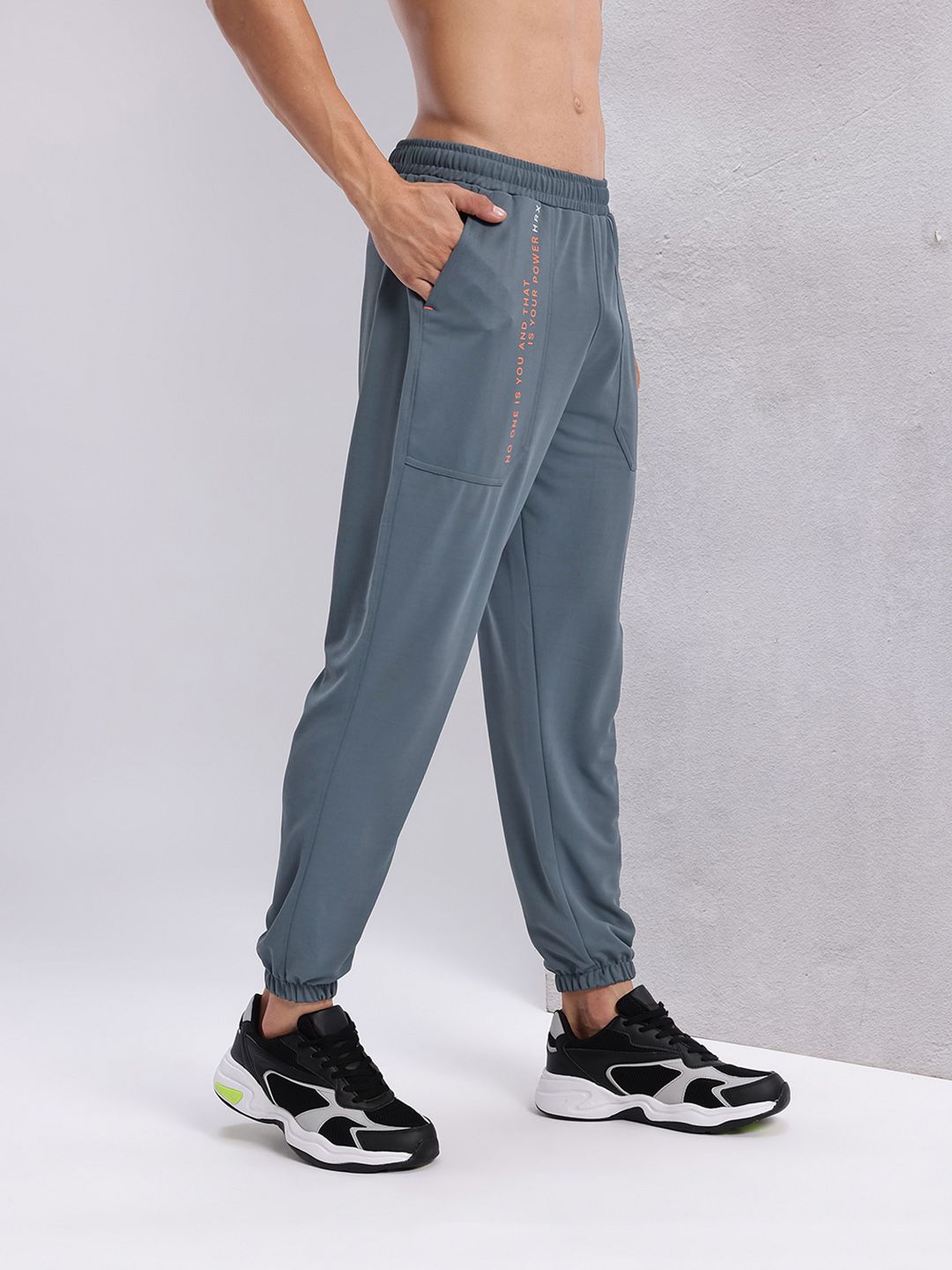 HRX by Hrithik Roshan Men Typography Print Rapid-Dry Training Joggers