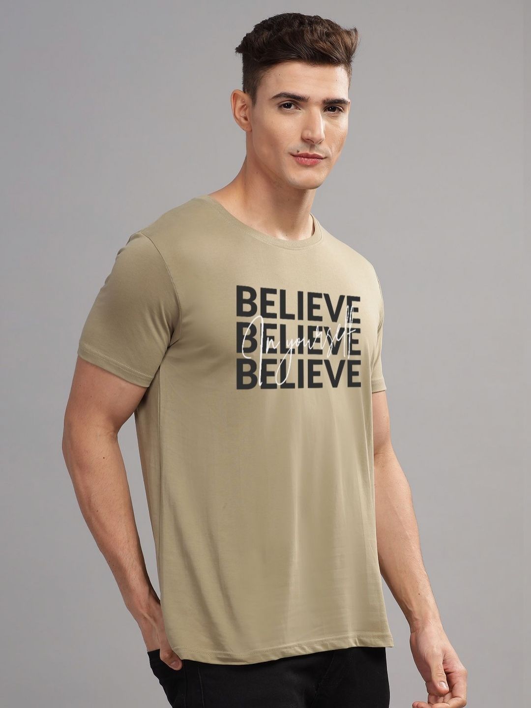 ADRO Men Typography Printed Pockets T-shirt
