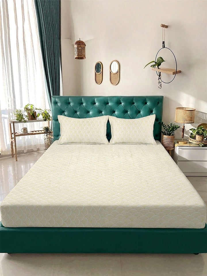 Myntra Elegant Homes Beige Geometric 300 TC King Bedsheet with 2 Pillow Covers