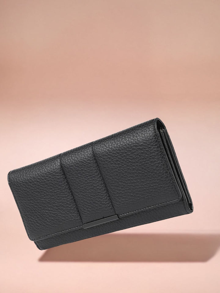 DressBerry Women Animal Textured Envelope Wallets