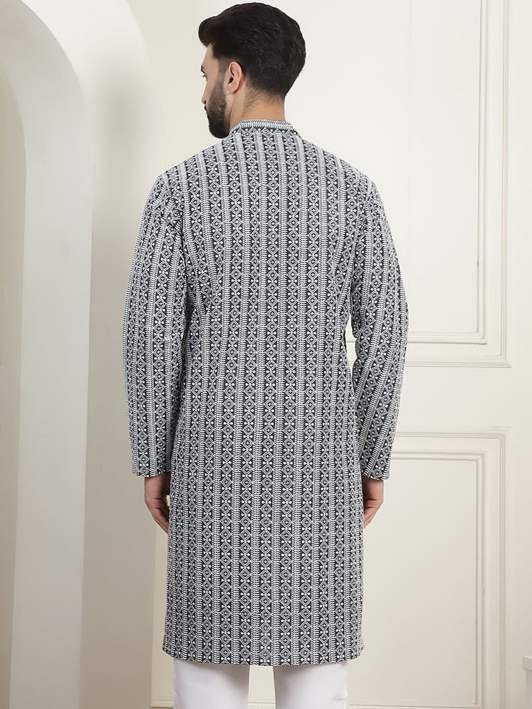 Anouk Green Ethnic Motifs Embroidered Mandarin Collar Pure Cotton Straight Kurta