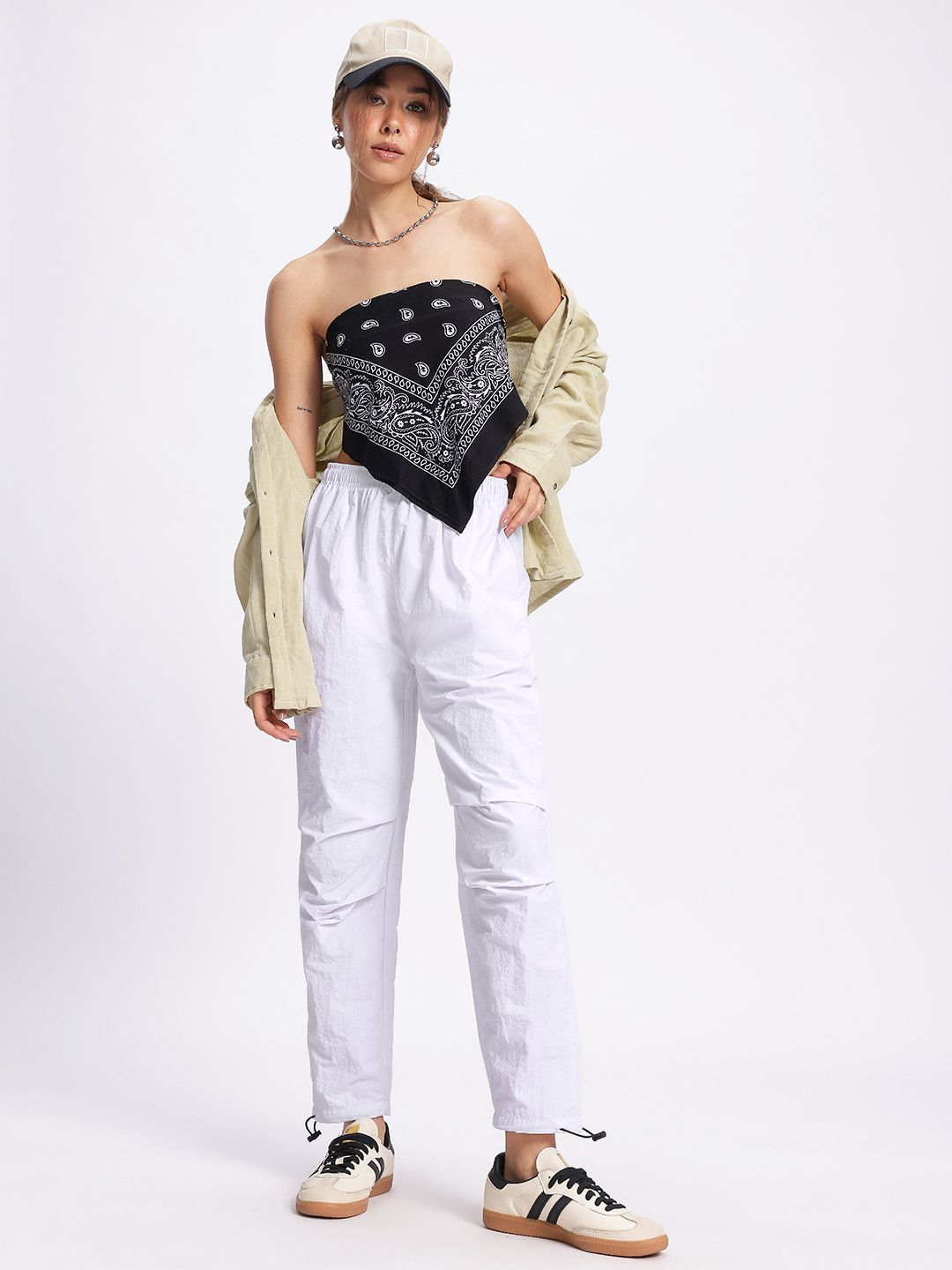 DressBerry Women Toggled Edge Track Pants