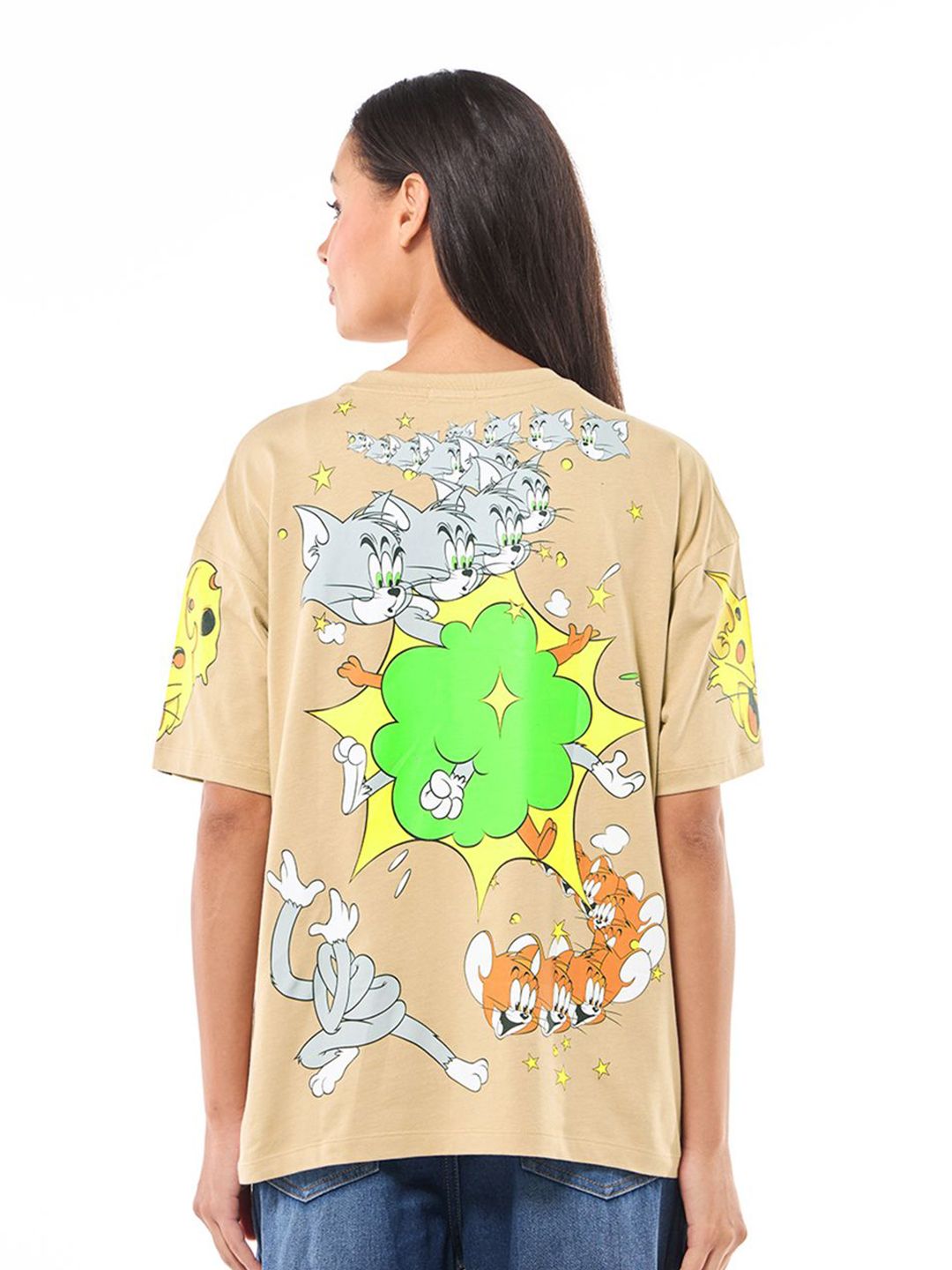 Bewakoof Graphic Printed Round Neck Pure Cotton Oversized T-shirt
