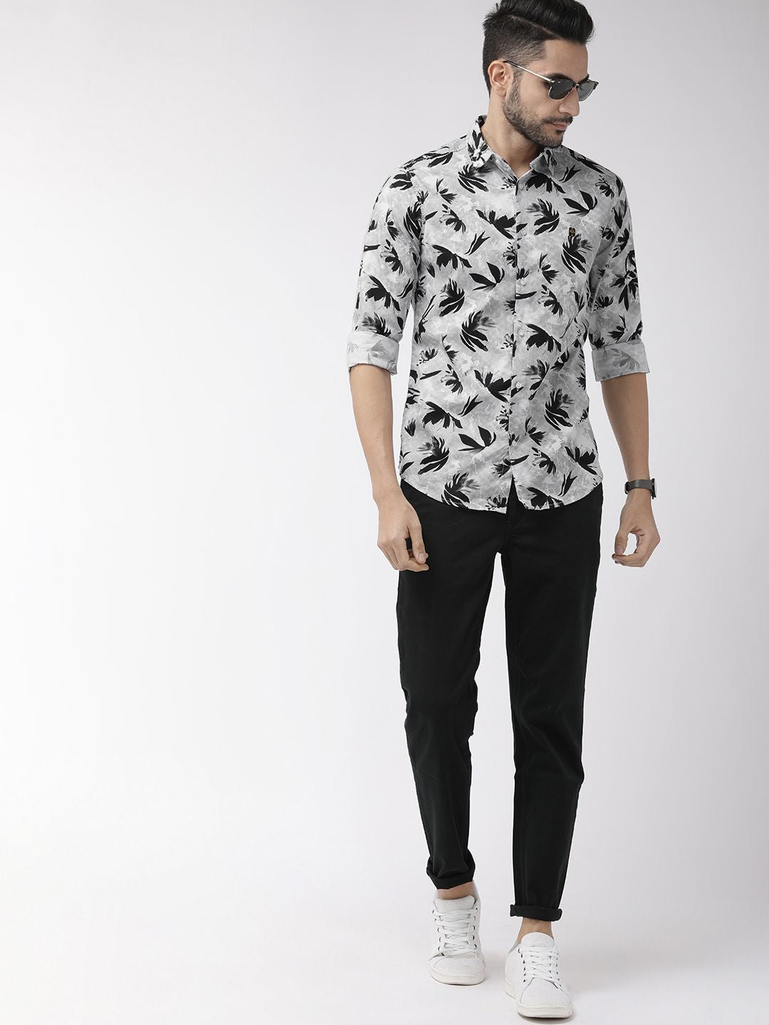 The Indian Garage Co Men Grey & Black Slim Fit Printed Casual Shirt