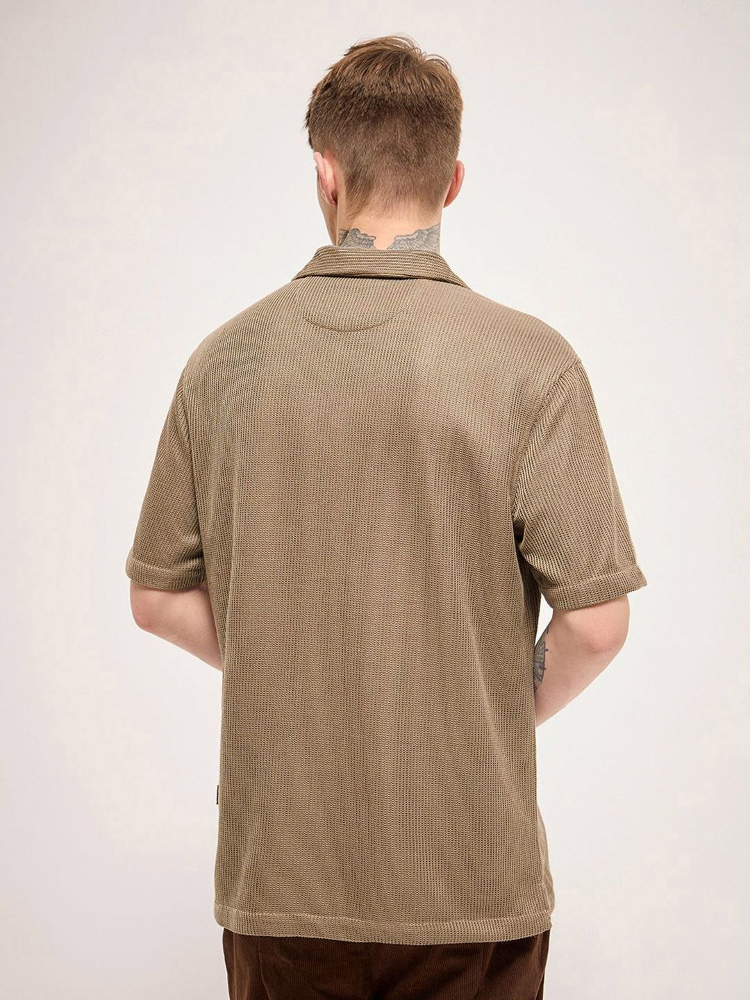 THE BEAR HOUSE Men Cuban Collar Abstract Printed Casual Shirt