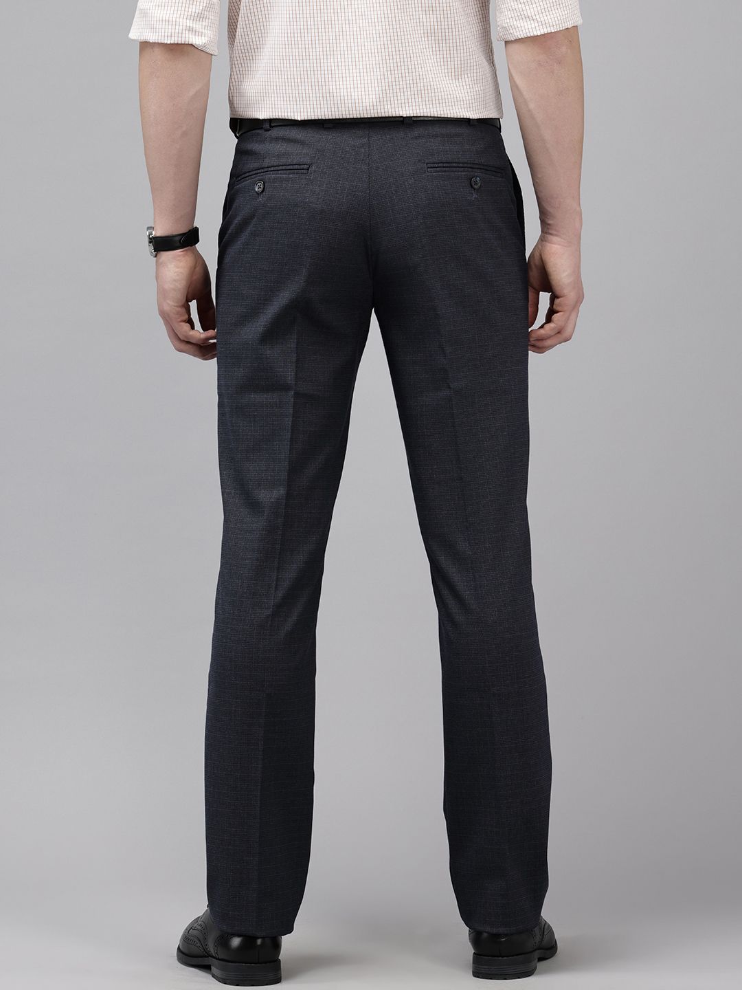Park Avenue Men Checked Formal Trousers