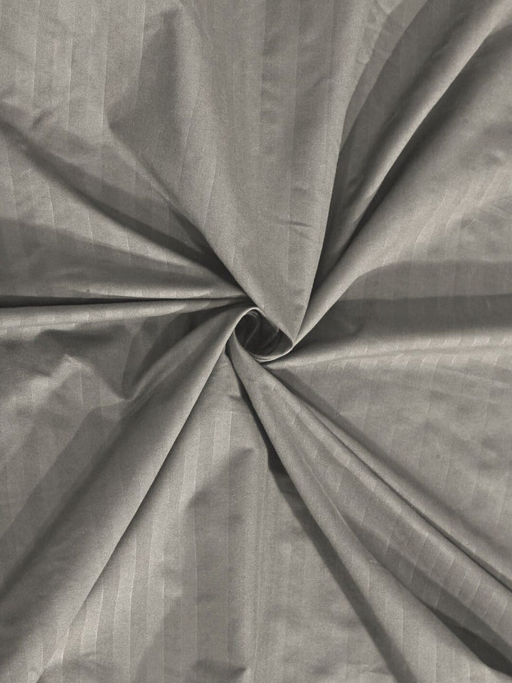 KLOTTHE Beige Striped Dilengkapi 300 TC King Cadar Halus dengan 2 Sarung Bantal-250X225 sm