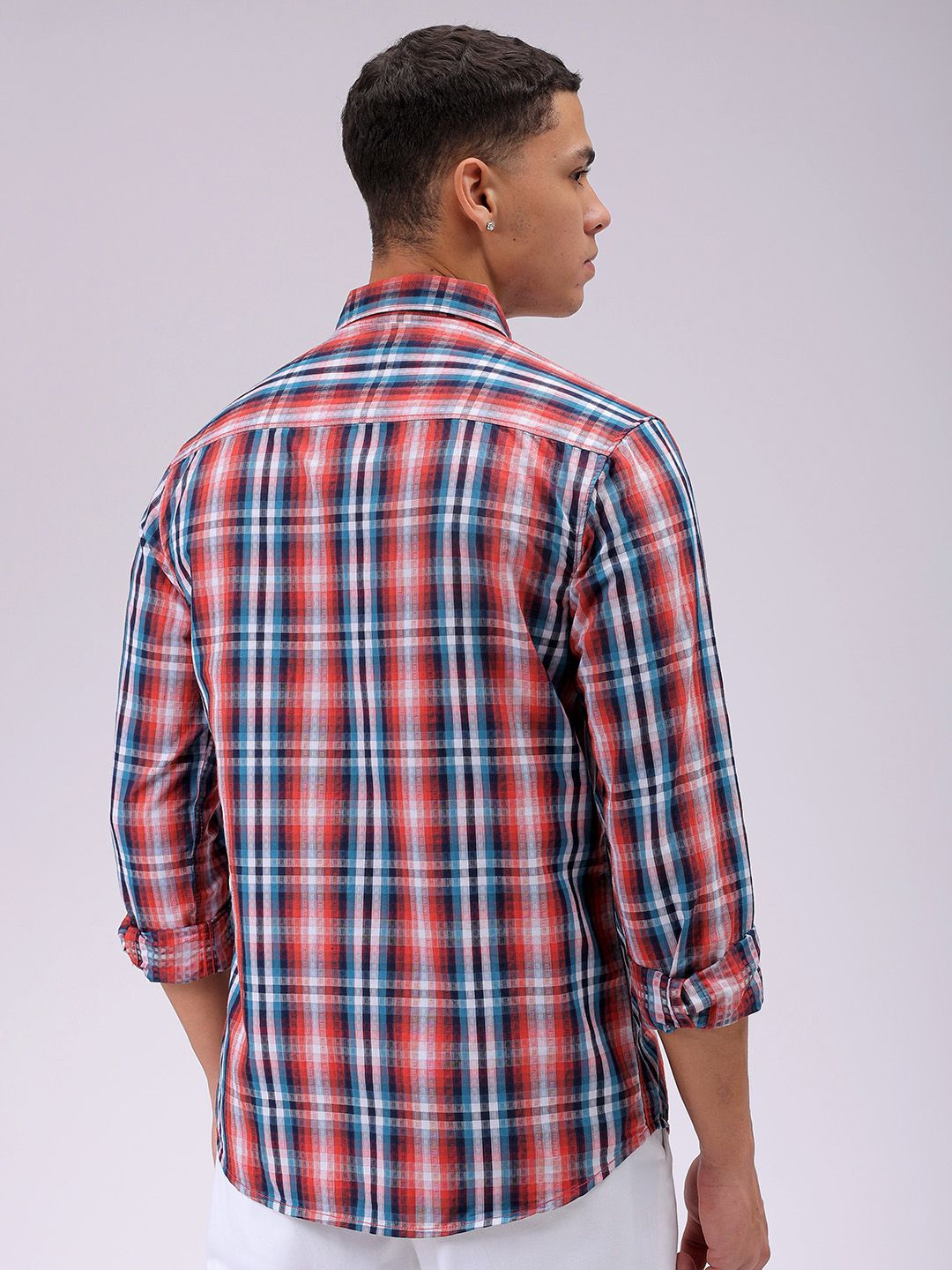 The Indian Garage Co Men Cutaway Collar Checked Cotton Slim Fit Casual Shirt