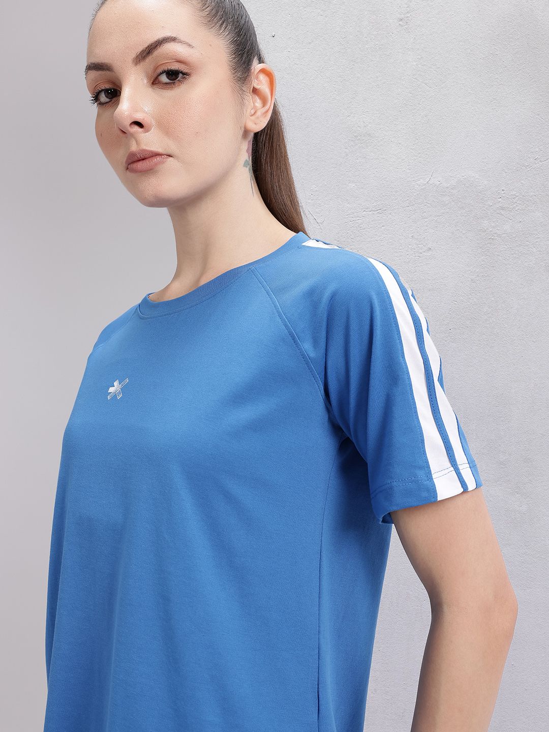 HRX by Hrithik Roshan Stripe Detail Training T-shirt