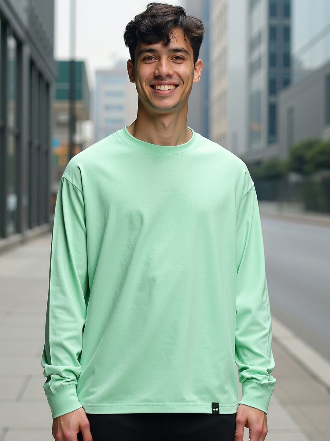 Bewakoof Men Drop-Shoulder Sleeves T-shirt
