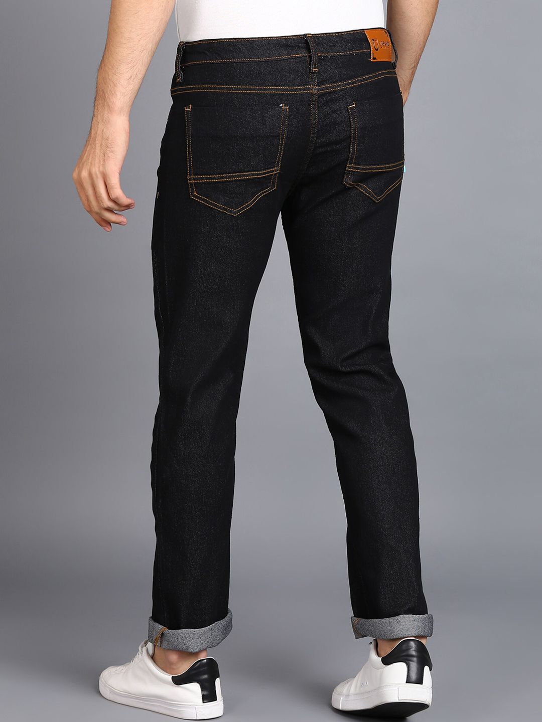 Urbano Fashion Men Clean Look Mid-Rise Stretchable Jeans