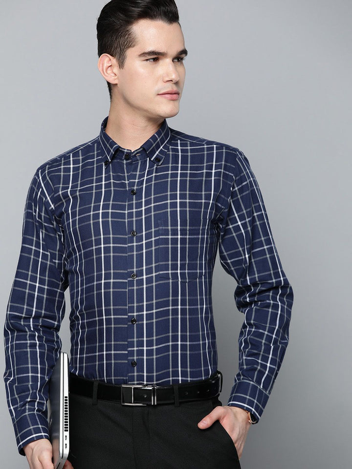 DENNISON Men Smart Tartan Checks Formal Shirt